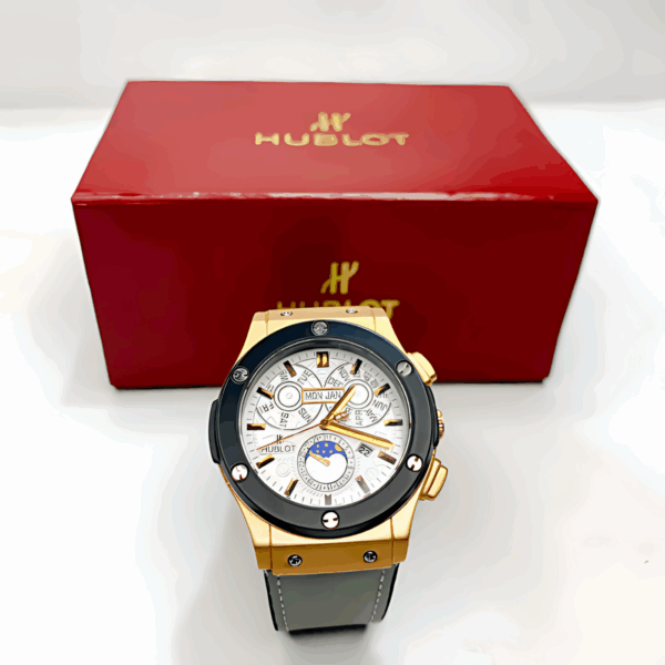 Hublot Classic Fusion Aerofusion MoonPhase Grey Strap (Golden Dial)