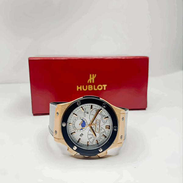 Hublot Classic Fusion Aerofusion MoonPhase Grey Strap (Golden Dial) - Image 4